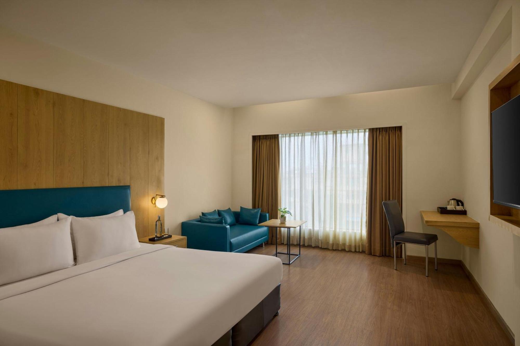 Winter Green Premium King Room Limited View